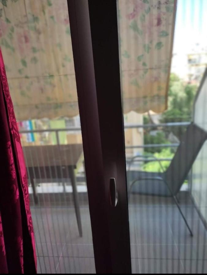 Λουτράκι Κέντρο Apartment Exterior photo